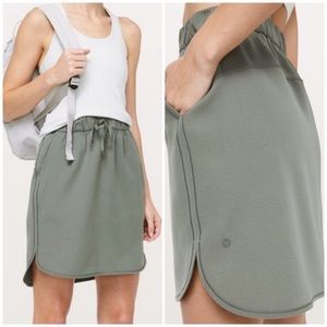 Lululemon Army Green On The Fly Woven Skirt Size 6